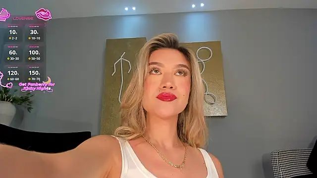 RebeccaHudson online show from 3, 2, 2026