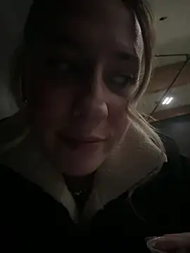 M1ssyk1ssy online show from 2, 2, 2025