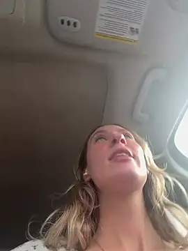 M1ssyk1ssy online show from 12, 4, 2026