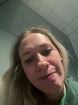 M1ssyk1ssy online show from 10, 1, 2025