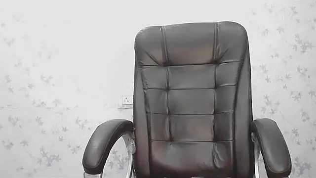 Snapshot of collage_hoty chatting on 6, 2, 2026 collage hoty online show from 6, 2, 2026