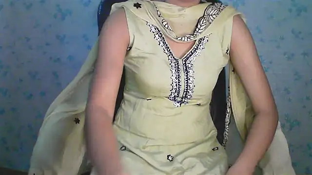 Snapshot of collage_hoty chatting on 21, 6, 2026 collage hoty online show from 21, 6, 2026