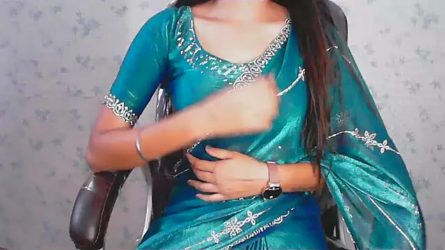 Snapshot of collage_hoty chatting on 7, 6, 2026 collage hoty online show from 7, 6, 2026