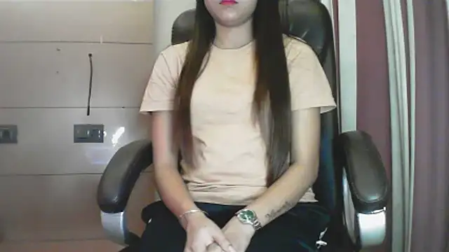 Snapshot of collage_hoty chatting on 18, 1, 2026 collage hoty online show from 18, 1, 2026