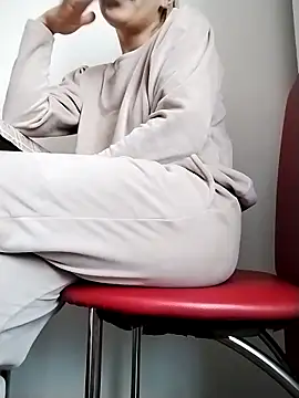 ladyrrr online show from 25, 10, 2025