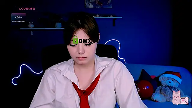 nikole kitt online show from 19, 2, 2025