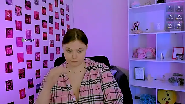 nikole kitt online show from 24, 7, 2026