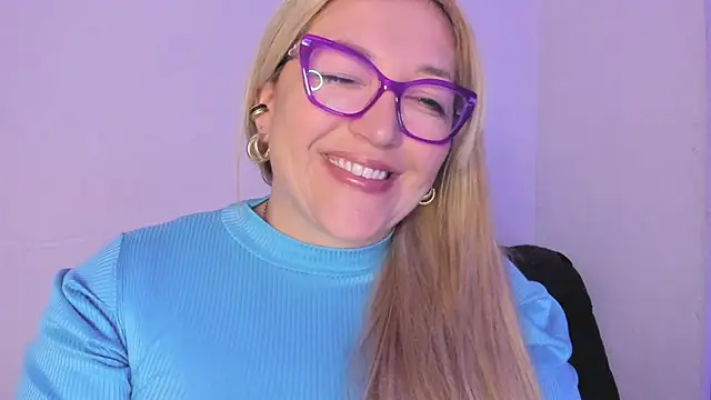 Naty Mature  online show from 10, 10, 2025