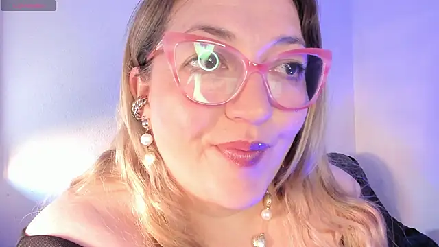 Naty Mature  online show from 27, 3, 2026