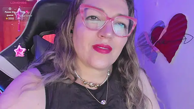 Naty Mature  online show from 7, 3, 2025