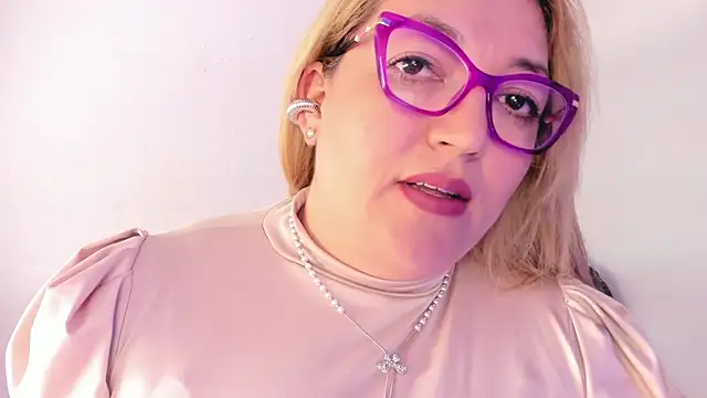 Naty Mature  online show from 20, 10, 2025