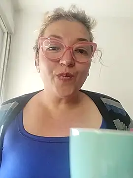 Naty Mature  online show from 28, 10, 2025