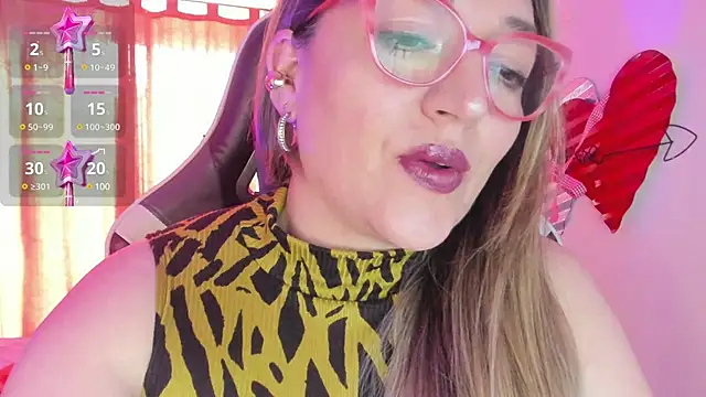 Naty Mature  online show from 10, 3, 2025
