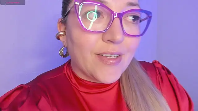 Naty Mature  online show from 5, 3, 2026