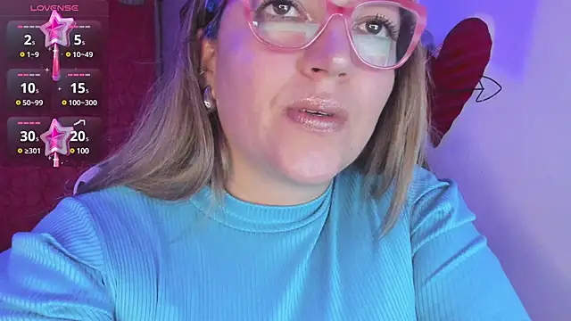 Naty Mature  online show from 1, 3, 2025