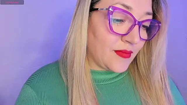 Naty Mature  online show from 10, 3, 2026