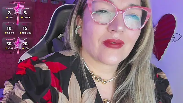 Naty Mature  online show from 9, 3, 2025