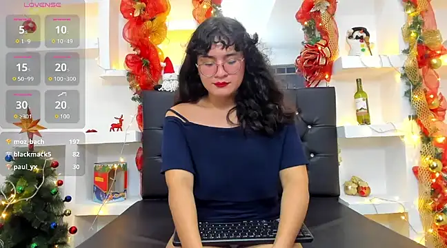Snapshot of Elith_Berry69 chatting on 6, 1, 2025 Elith Berry69 online show from 6, 1, 2025
