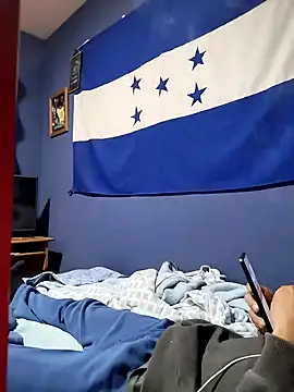 Snapshot of minitranca chatting on 3, 12, 2024 minitranca online show from 3, 12, 2024