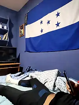 Snapshot of minitranca chatting on 5, 12, 2024 minitranca online show from 5, 12, 2024