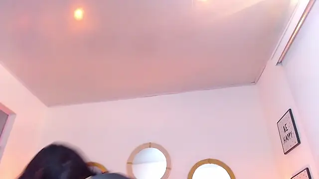 Snapshot of zoe_hecate_sexx chatting on 2, 12, 2025 zoe hecate sexx online show from 2, 12, 2025