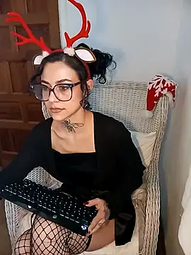 Snapshot of Happygio chatting on 6, 12, 2024 Happygio online show from 6, 12, 2024