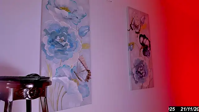 Snapshot of Keila_Mendoza chatting on 21, 11, 2025 Keila Mendoza online show from 21, 11, 2025