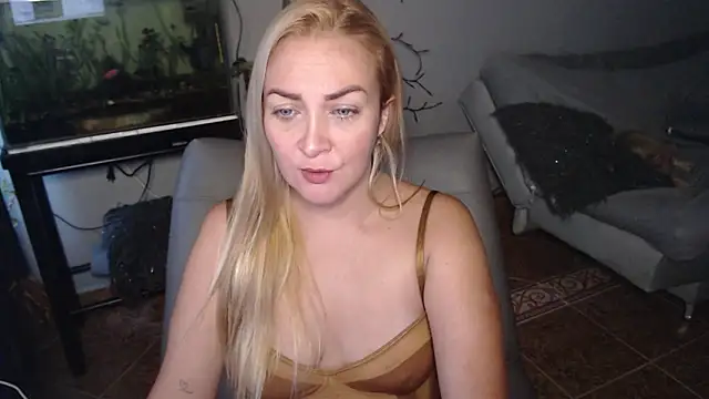 Snapshot of karen_mature69 chatting on 12, 3, 2025 karen mature69 online show from 12, 3, 2025