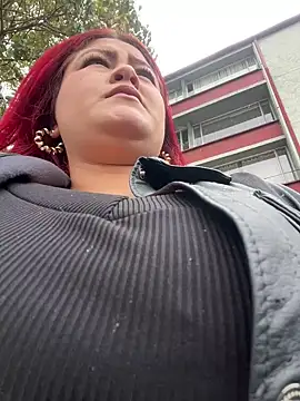 Snapshot of lia_moon77 chatting on 30, 11, 2025 lia moon77 online show from 30, 11, 2025