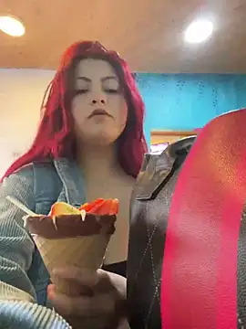 lia moon77 online show from 23, 1, 2025