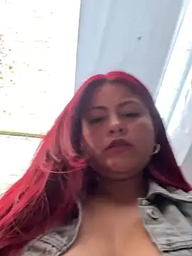 lia moon77 online show from 27, 1, 2025