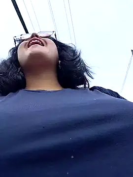 Snapshot of lara_moon25 chatting on 10, 11, 2025 lara moon25 online show from 10, 11, 2025