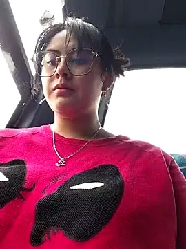 Snapshot of lara_moon25 chatting on 26, 11, 2025 lara moon25 online show from 26, 11, 2025