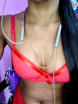 Snapshot of Miakhalifatamil chatting on 3, 10, 2025 Miakhalifatamil online show from 3, 10, 2025