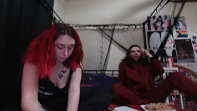NovaLove2002 online show from 6, 1, 2025