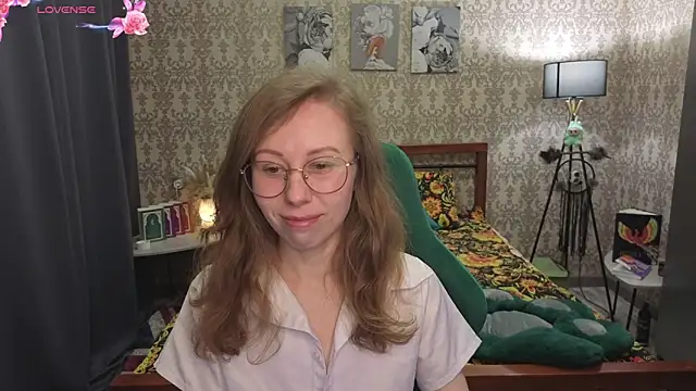 Lill Mary online show from 11, 3, 2026