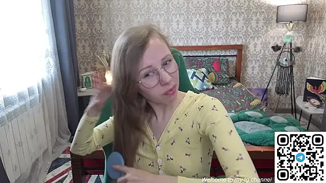 Snapshot of Lill_Mary chatting on 19, 5, 2026 Lill Mary online show from 19, 5, 2026