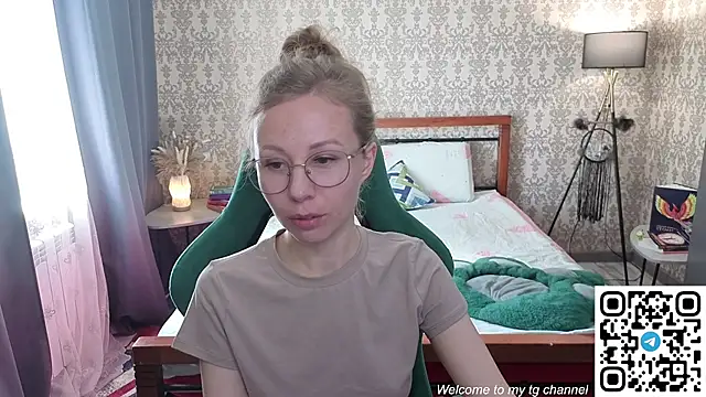 Snapshot of Lill_Mary chatting on 28, 5, 2026 Lill Mary online show from 28, 5, 2026