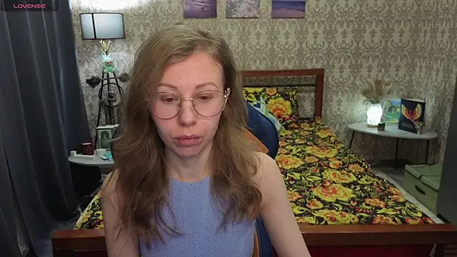 Lill Mary online show from 4, 2, 2026