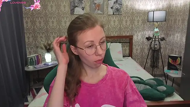 Lill Mary online show from 15, 2, 2026