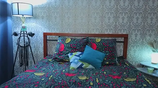 Lill Mary online show from 29, 11, 2025