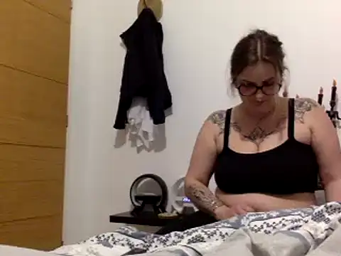 vanillesoumise online show from 14, 1, 2025