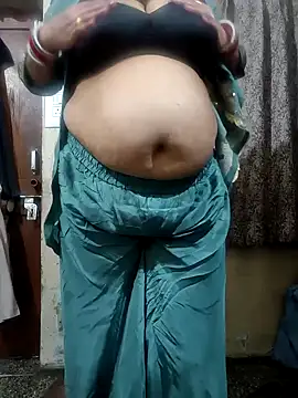 Snapshot of Bbw_Juice_Wife chatting on 19, 2, 2025 Bbw Juice Wife online show from 19, 2, 2025