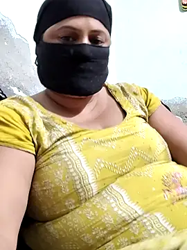 Snapshot of Bbw_Juice_Wife chatting on 13, 9, 2025 Bbw Juice Wife online show from 13, 9, 2025