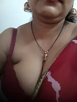 Nyra-23 online show from 13, 4, 2026