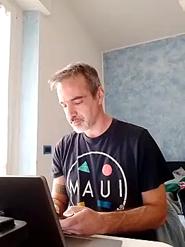 Marcolino183 online show from 10, 3, 2025