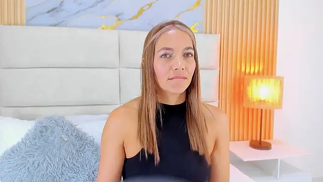 Mia Malkovaa  online show from 14, 3, 2026