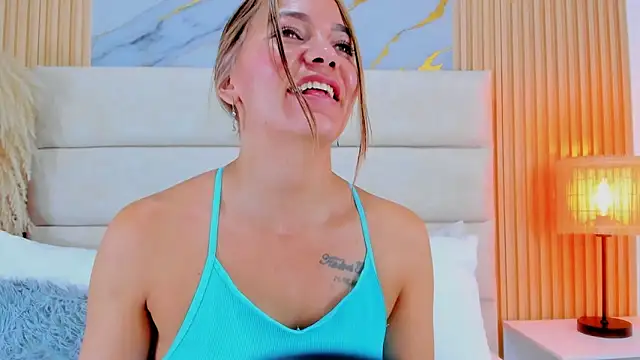 Mia Malkovaa  online show from 19, 3, 2026