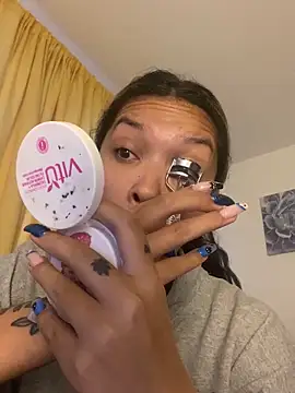 baby lizy online show from 18, 10, 2025