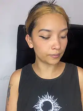 baby lizy online show from 2, 1, 2025
